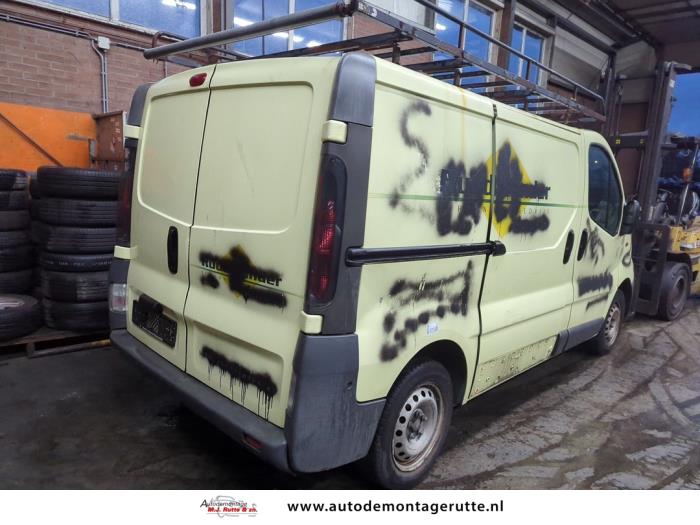 Opel Vivaro 1.9 DI Sloopvoertuig (2003, Graniet)