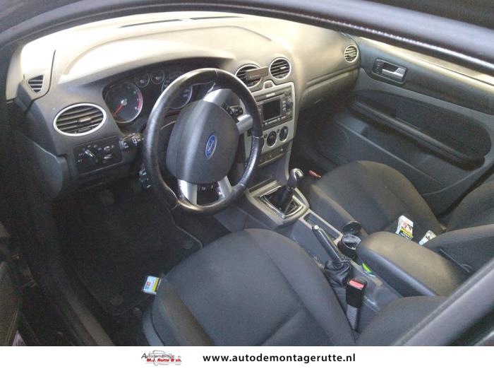 Ford Focus 2 1.8 16V Flexifuel Sloopvoertuig (2007, Zwart)