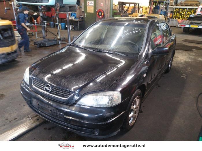 Opel Astra (V108930)