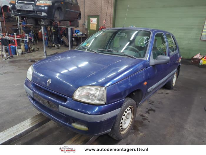 Renault Clio 1.4 Kat. Sloopvoertuig (1997, Blauw)