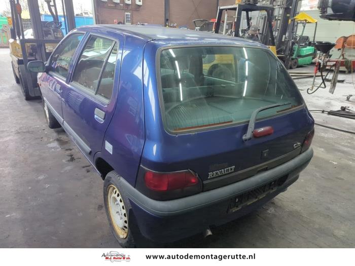 Renault Clio 1.4 Kat. Sloopvoertuig (1997, Blauw)