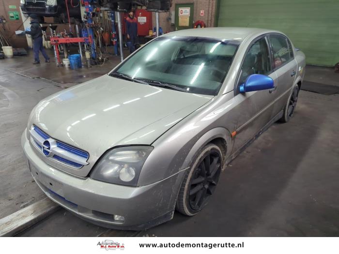 Opel Vectra (V109045)