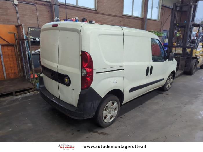 Fiat Doblo Cargo 1.3 MJ 16V DPF Euro 5 Sloopvoertuig (2012, Graniet)