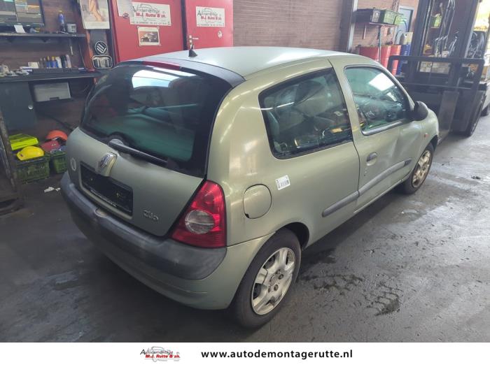 Renault Clio II 1.2 Sloopvoertuig (2001, Bruin)
