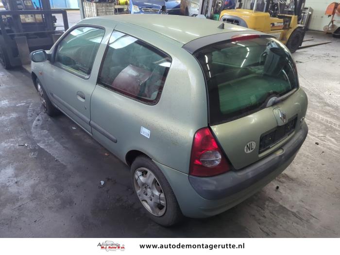 Renault Clio II 1.2 Sloopvoertuig (2001, Bruin)
