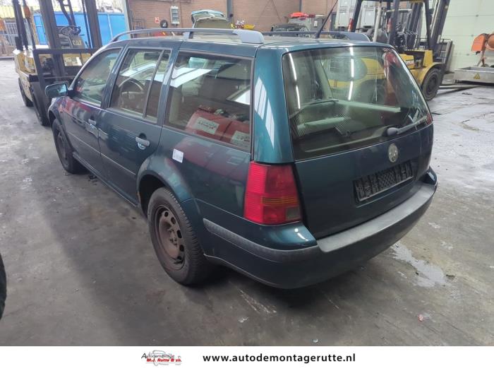Volkswagen Golf IV Variant 1.9 TDI 100 Sloopvoertuig (2004, Groen)
