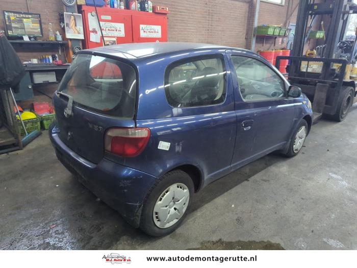 Toyota Yaris 1.0 16V VVT-i Sloopvoertuig (2000, Blauw)