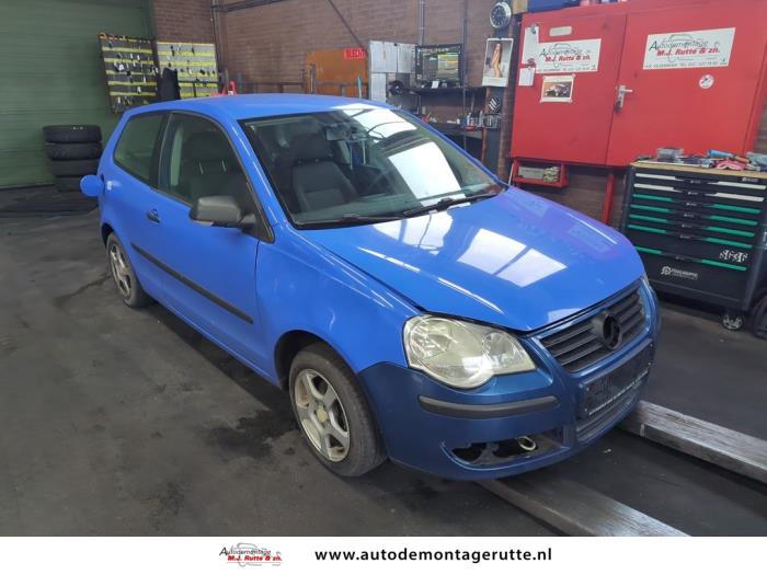 Volkswagen Polo IV 1.2 Sloopvoertuig (2006, Blauw)