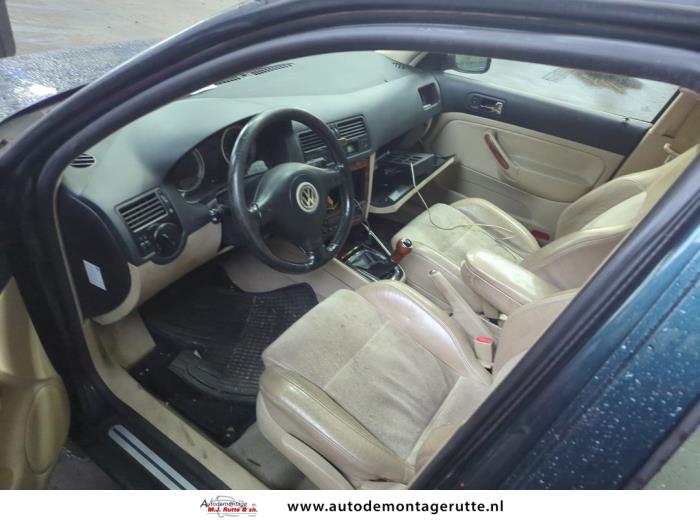 Volkswagen Bora 1.8 T 20V Sloopvoertuig (2002, Groen)