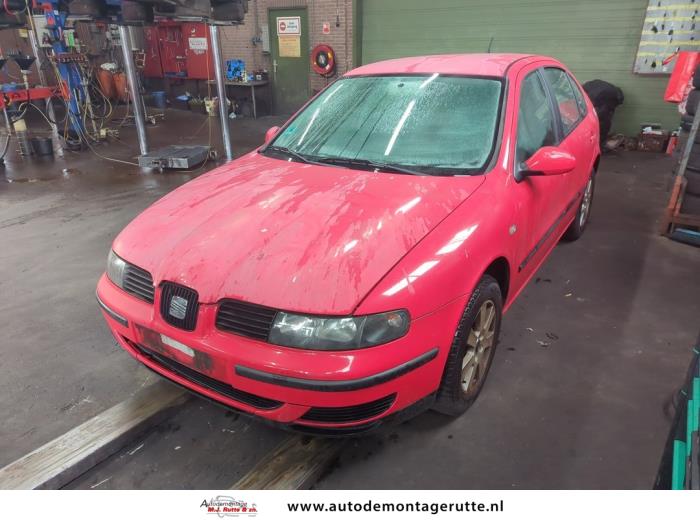 Seat Leon 1.6 16V Sloopvoertuig (2003, Rood)