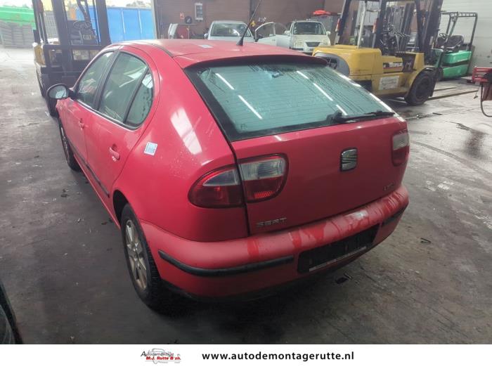 Seat Leon 1.6 16V Sloopvoertuig (2003, Rood)