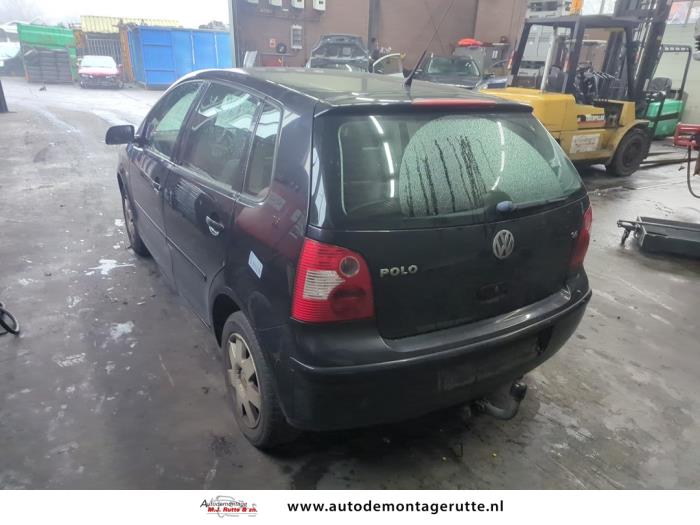 Volkswagen Polo IV 1.4 16V Sloopvoertuig (2002, Zwart)