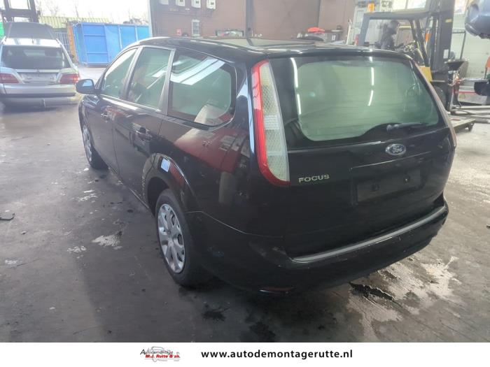 Ford Focus 2 Wagon 1.6 16V Sloopvoertuig (2008, Zwart)