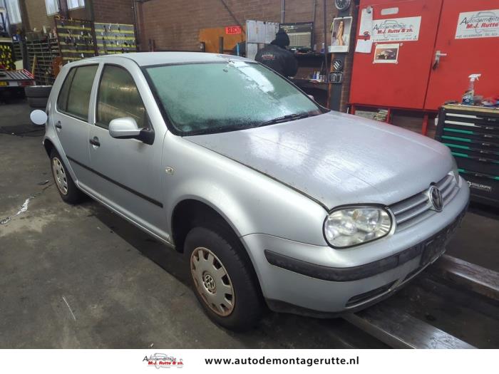 Volkswagen Golf IV 1.4 16V Sloopvoertuig (2001, Grijs)