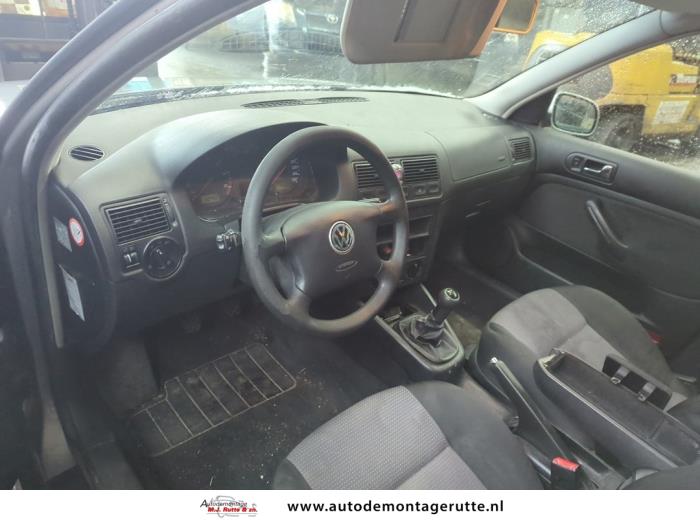 Volkswagen Golf IV Variant 1.6 16V Sloopvoertuig (2002, Grijs)