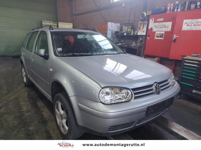 Volkswagen Golf IV Variant 1.6 16V Sloopvoertuig (2002, Grijs)