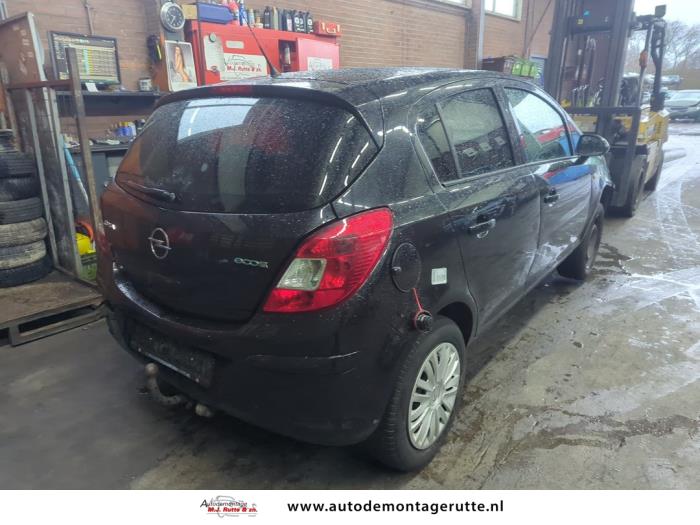 Opel Corsa D 1.3 CDTi 16V ecoFLEX Sloopvoertuig (2010, Zwart)