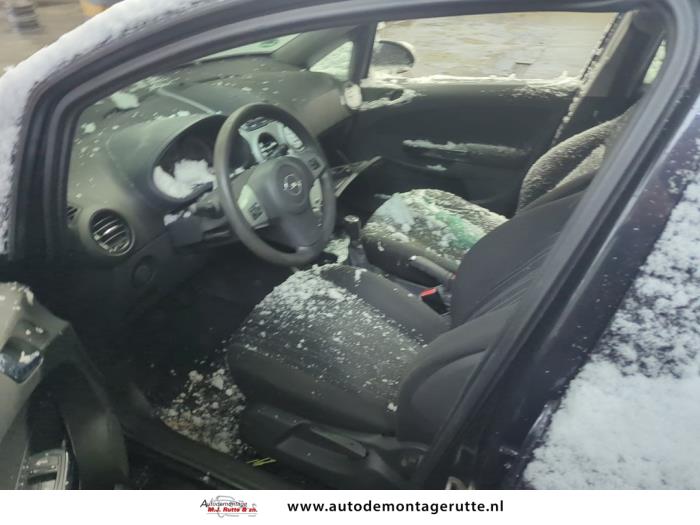 Opel Corsa D 1.2 16V Sloopvoertuig (2008, Zwart)