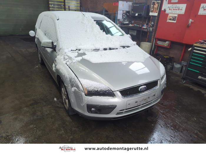 Ford Focus 2 Wagon 1.8 16V Sloopvoertuig (2008, Grijs)