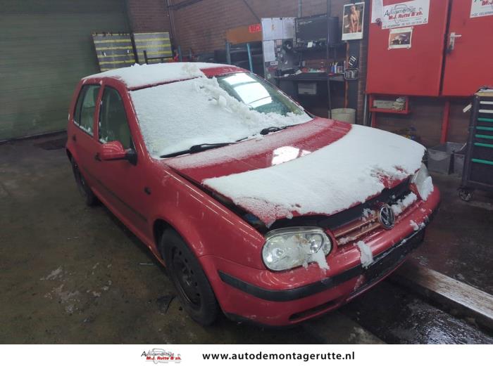 Volkswagen Golf IV 1.6 16V Sloopvoertuig (2001, Rood)