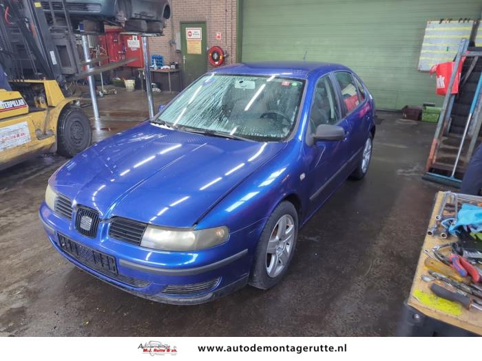 Seat Leon 1.6 16V Sloopvoertuig (2002, Blauw)