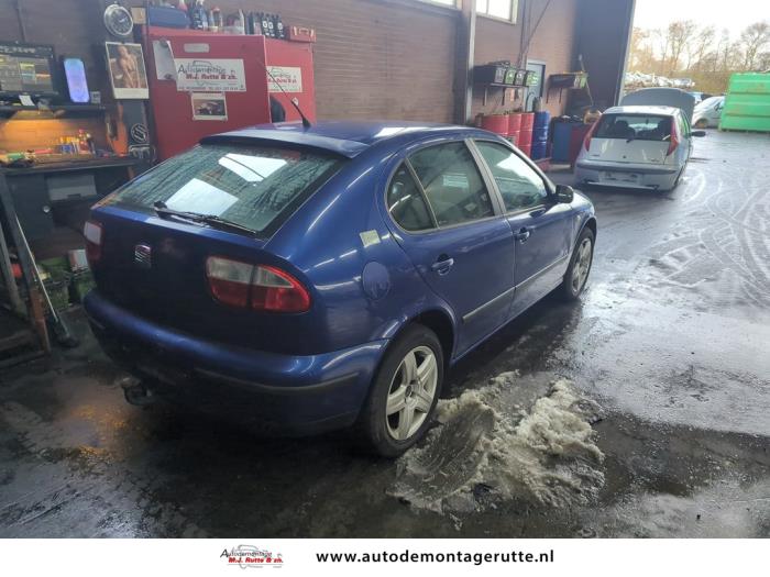 Seat Leon 1.6 16V Sloopvoertuig (2002, Blauw)