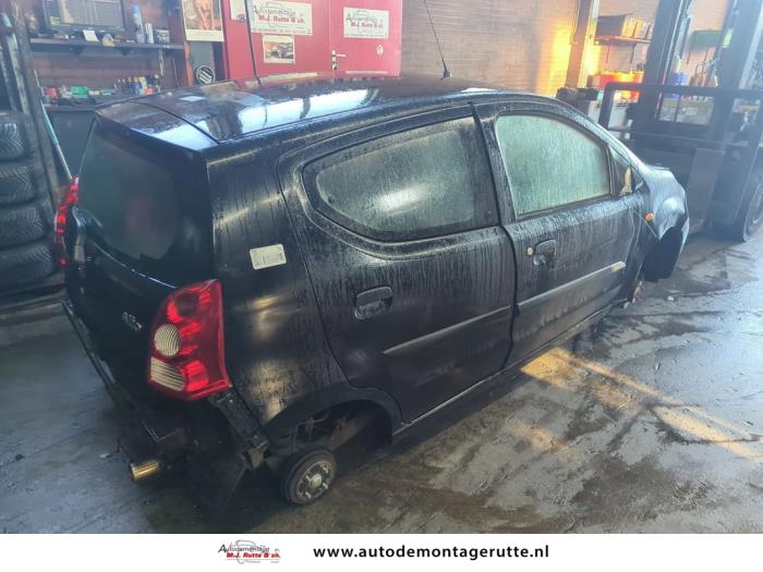 Suzuki Alto 1.0 12V Sloopvoertuig (2010, Zwart)