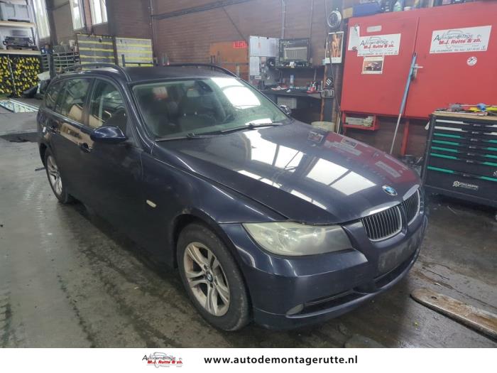 BMW 3 serie Touring 318i 16V Sloopvoertuig (2006, Blauw)