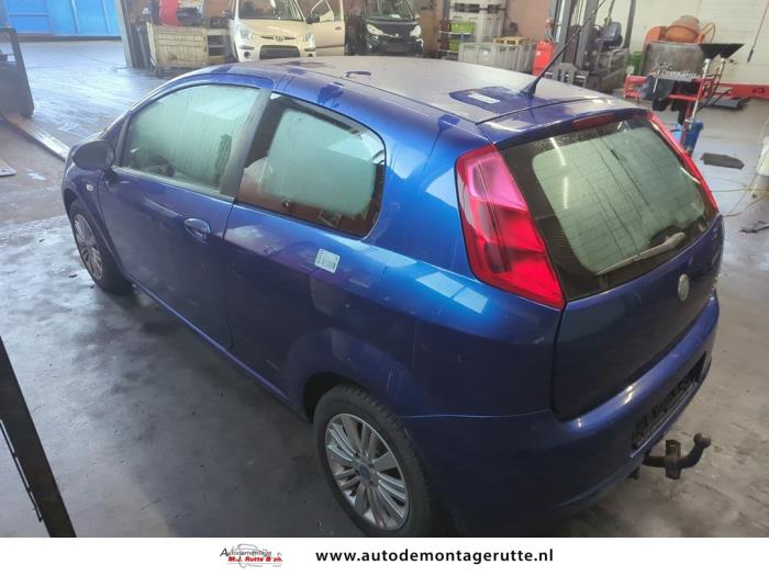 Fiat Grande Punto 1.4 Sloopvoertuig (2007, Blauw)