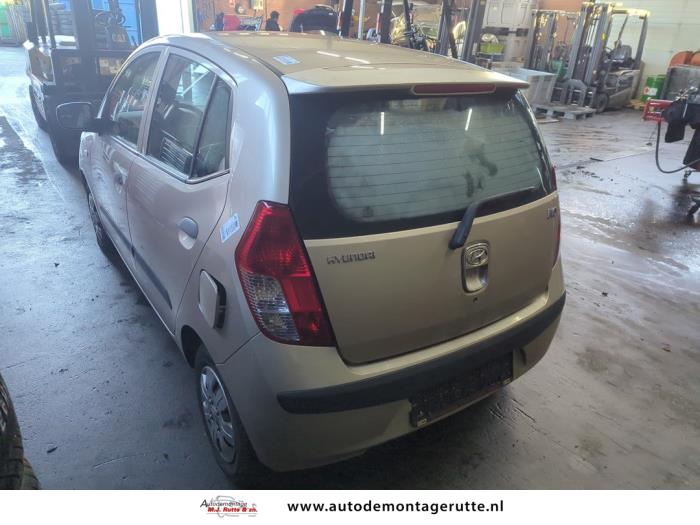 Hyundai i10 1.1i 12V Sloopvoertuig (2010, Beige)