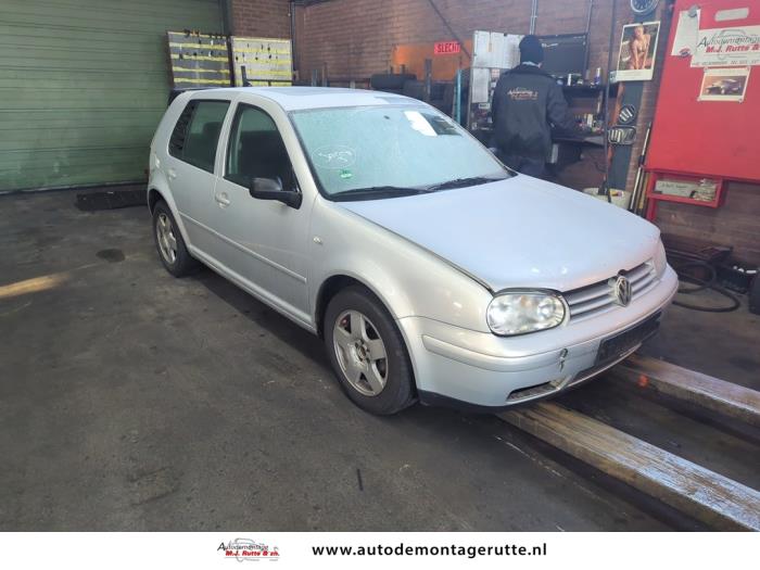 Volkswagen Golf IV 1.6 Sloopvoertuig (1999, Grijs)