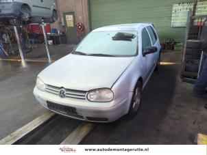 Volkswagen Golf IV 1.6  (Sloop)