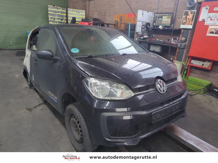 Volkswagen Up! 1.0 12V 60 Sloopvoertuig (2018, Zwart)