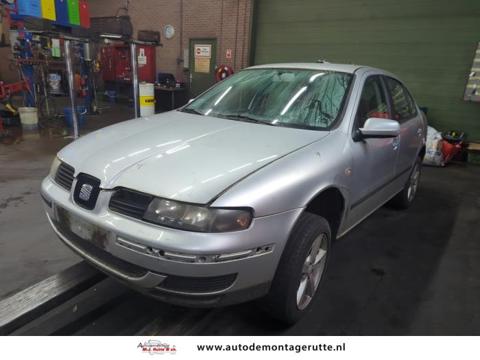 Seat Toledo 1.6 16V Sloopvoertuig (2002, Grijs)