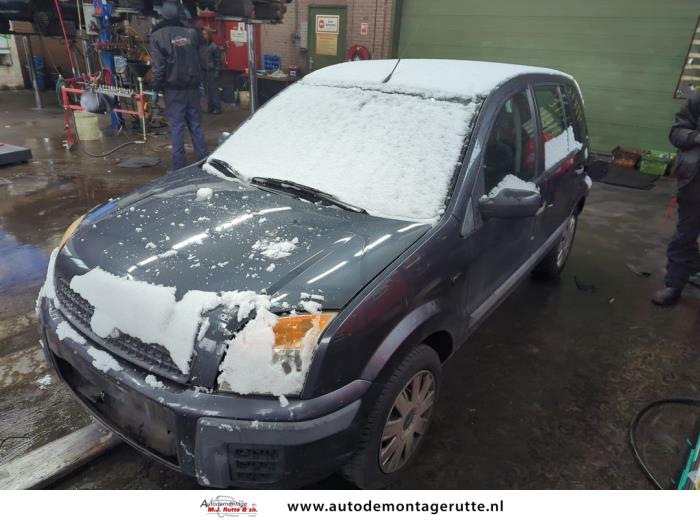 Ford Fusion 1.4 16V Sloopvoertuig (2008, Grijs)