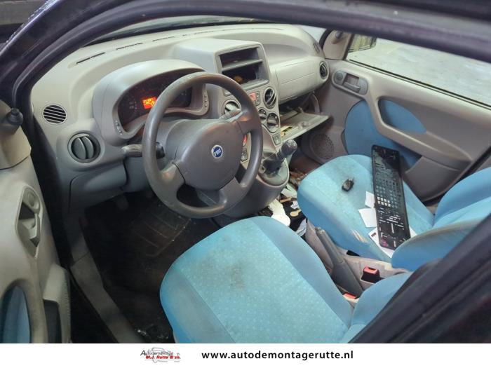 Fiat Panda 1.2 Fire Sloopvoertuig (2004, Zwart)