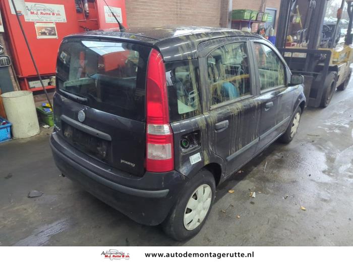 Fiat Panda 1.2 Fire Sloopvoertuig (2004, Zwart)