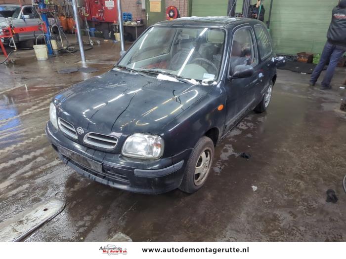 Nissan Micra 1.0 L,LX 16V Sloopvoertuig (1999, Zwart)