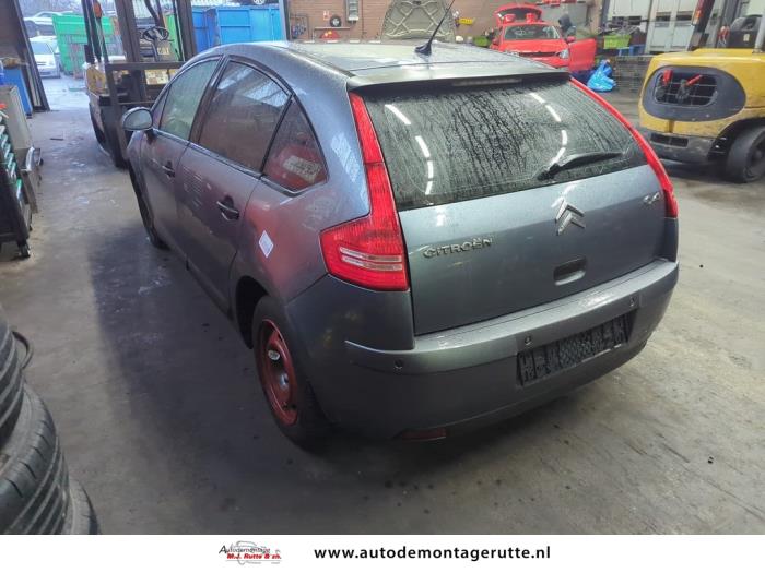 Citroen C4 Berline 1.6 16V Sloopvoertuig (2007, Grijs)