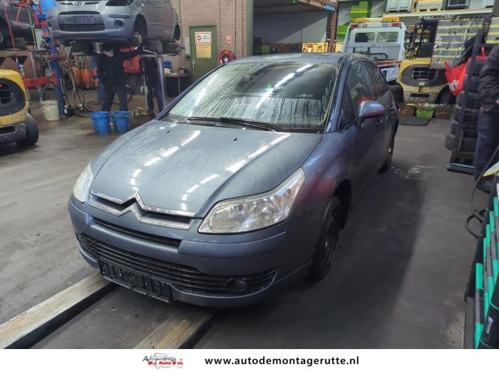 Citroen C4 Berline 1.6 16V Sloopvoertuig (2007, Grijs)