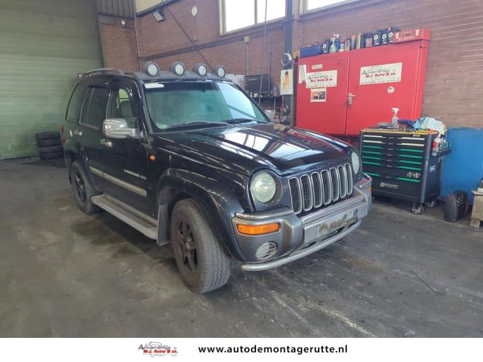 Jeep Cherokee/Liberty 3.7 V6 24V Sloopvoertuig (2004, Zwart)