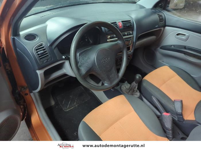 Kia Picanto 1.1 12V Sloopvoertuig (2004, Bruin)