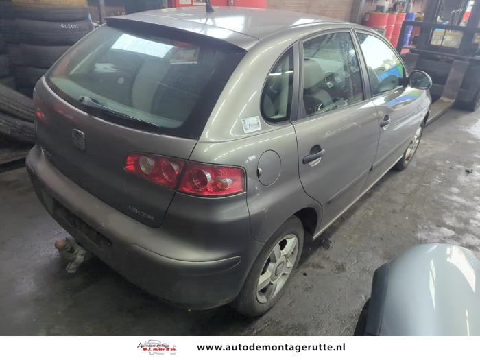 Seat Ibiza III 1.4 16V 75 Sloopvoertuig (2003, Grijs)