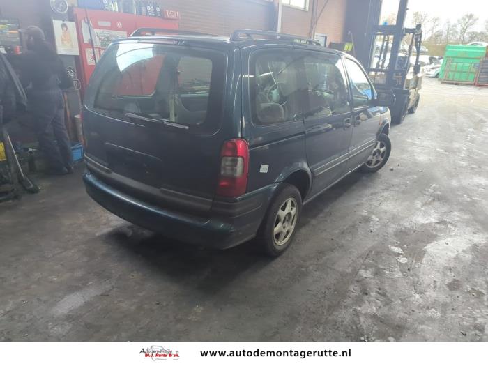 Opel Sintra 2.2i GLS,CD 16V Sloopvoertuig (1999, Groen)