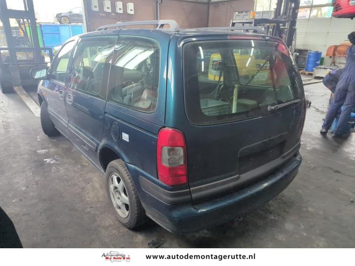 Opel Sintra 2.2i GLS,CD 16V Sloopvoertuig (1999, Groen)