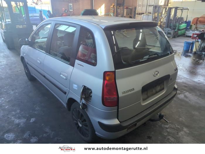 Hyundai Matrix 1.6 16V Sloopvoertuig (2005, Grijs)