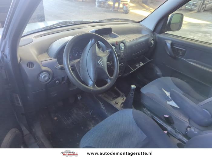 Citroen Berlingo Cinqspace, Multispace 1.4i Sloopvoertuig (2003, Grijs)