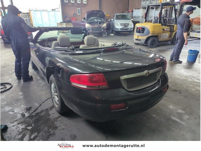 Chrysler Sebring Convertible 2.7 V6 24V Sloopvoertuig (2003, Zwart)