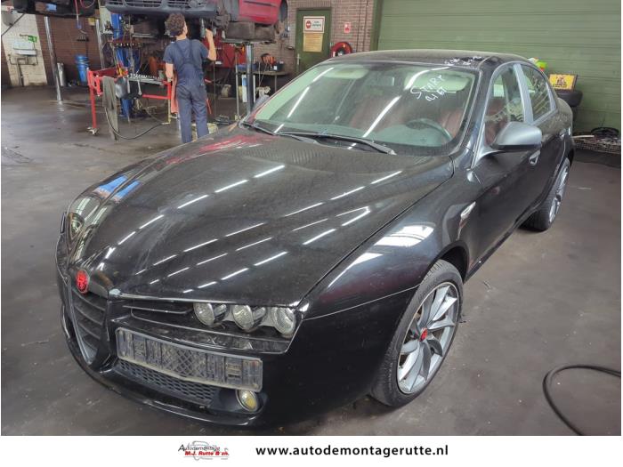 Alfa Romeo 159 2.2 JTS 16V  (Sloop)
