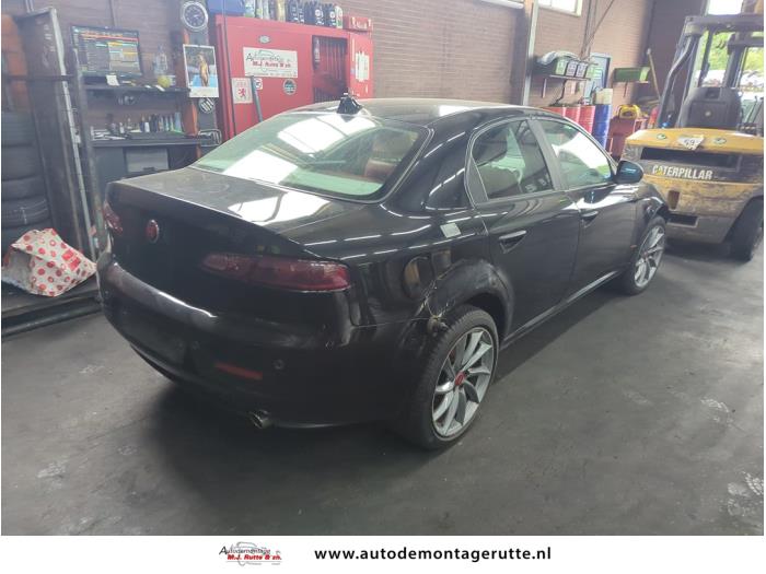 Alfa Romeo 159 2.2 JTS 16V Sloopvoertuig (2007, Zwart)